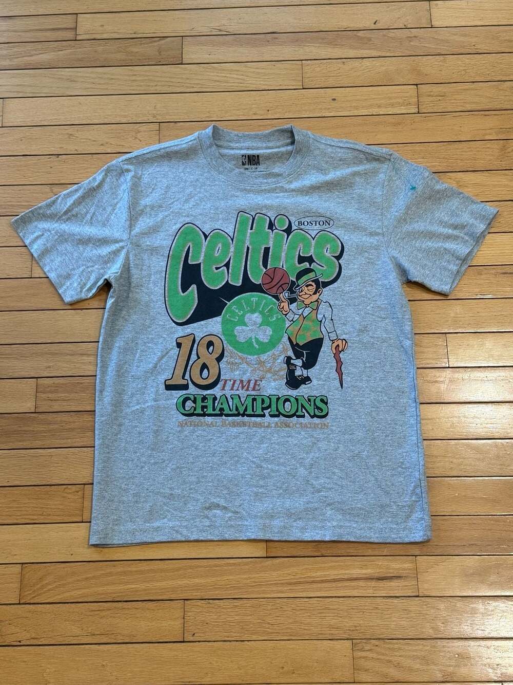 NBA Boston Celtics 18 Time Champions Graphic T-Shirt